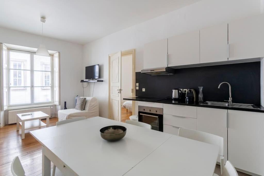 Schlofa - Appt Moderne Dans Strasbourg Apartment Luaran gambar